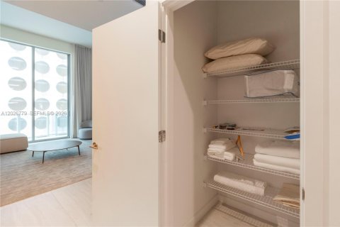 Copropriété à louer à Miami, Floride: 1 chambre, 80.92 m2 № 2257582 - photo 20