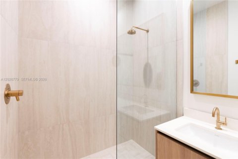Copropriété à louer à Miami, Floride: 1 chambre, 80.92 m2 № 2257582 - photo 12
