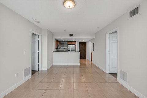 Copropriété à vendre à West Palm Beach, Floride: 2 chambres, 104.98 m2 № 2246198 - photo 20