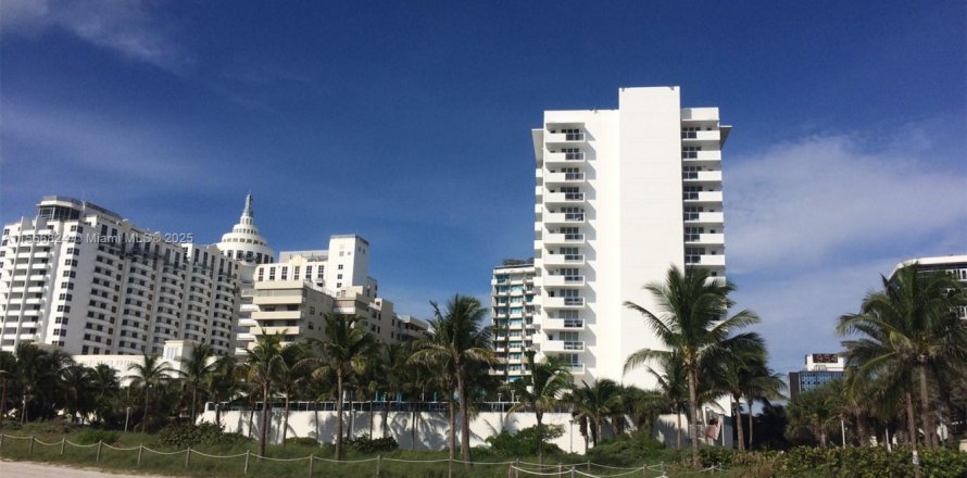 Condominio en Miami Beach, Florida, 1 dormitorio  № 1963063