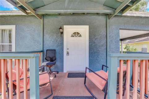 House in Tampa, Florida 3 bedrooms, 113.15 sq.m. № 1912543 - photo 6