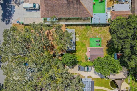 House in Tampa, Florida 3 bedrooms, 113.15 sq.m. № 1912543 - photo 3