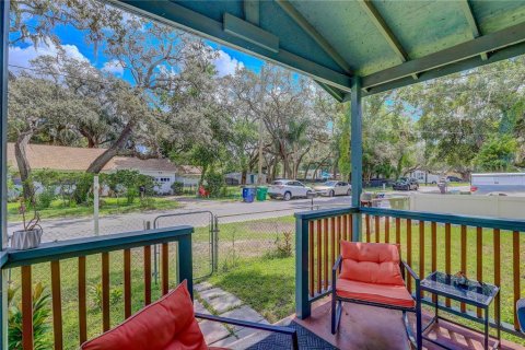 House in Tampa, Florida 3 bedrooms, 113.15 sq.m. № 1912543 - photo 4
