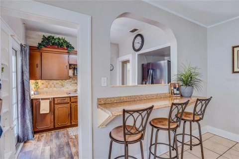 House in Tampa, Florida 3 bedrooms, 113.15 sq.m. № 1912543 - photo 17