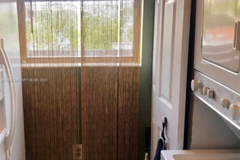 Снять в аренду кондоминиум в Майами, Флорида 1 спальня, 71.81м2, № 2047723 - фото 10