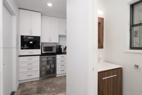 Villa ou maison à vendre à Gainesville, Floride: 4 chambres, 423.63 m2 № 1922071 - photo 29