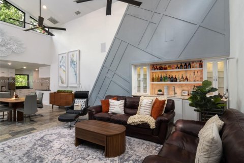 Villa ou maison à vendre à Gainesville, Floride: 4 chambres, 423.63 m2 № 1922071 - photo 9