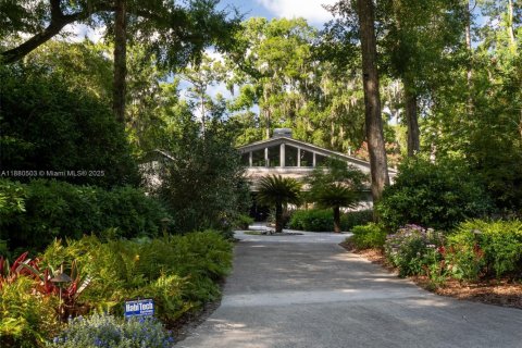 Villa ou maison à vendre à Gainesville, Floride: 4 chambres, 423.63 m2 № 1922071 - photo 1
