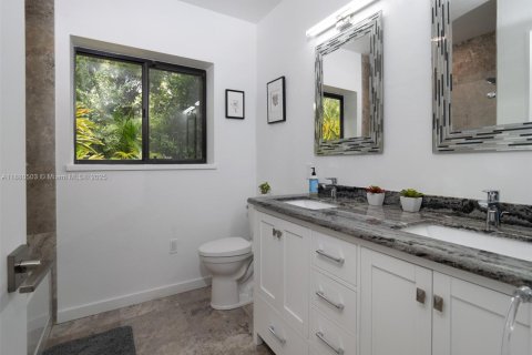 Villa ou maison à vendre à Gainesville, Floride: 4 chambres, 423.63 m2 № 1922071 - photo 27