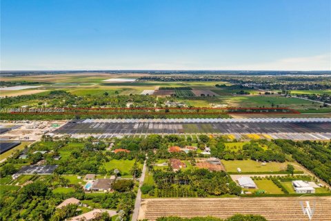 Immobilier commercial à vendre à Miami, Floride № 1999410 - photo 3