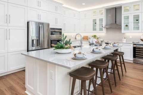 Adosado en venta en Port St. Lucie, Florida, 4 dormitorios, 408 m2 № 66086 - foto 1