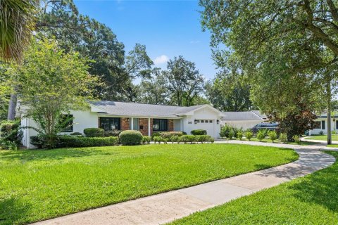 Villa ou maison à louer à Winter Park, Floride: 3 chambres, 144.37 m2 № 2157921 - photo 3