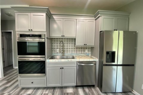 Снять в аренду квартиру в Уэсли-Чепел, Флорида 3 спальни, 150.5м2, № 1812667 - фото 8