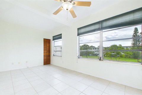 Condo in Clearwater, Florida, 2 bedrooms  № 2231295 - photo 26