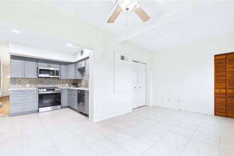 Condo in Clearwater, Florida, 2 bedrooms  № 2231295 - photo 27