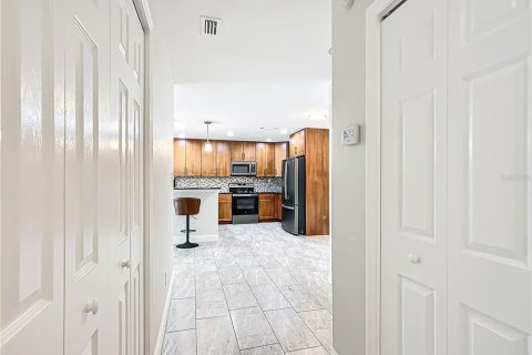 Condo in Crystal River, Florida, 2 bedrooms  № 1898867 - photo 9
