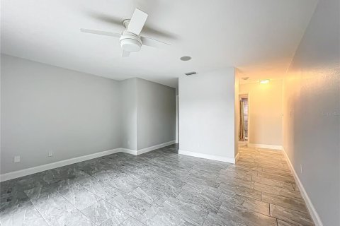 Condo in Crystal River, Florida, 2 bedrooms  № 1898867 - photo 27
