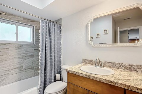 Condo in Crystal River, Florida, 2 bedrooms  № 1898867 - photo 23