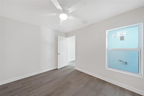 Propiedad comercial en venta en Rotonda, Florida, 27 dormitorios, 546.73 m2 № 1829742 - foto 16