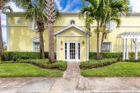 Condo in Saint Petersburg, Florida, 1 bedroom № 2198998 - photo 3