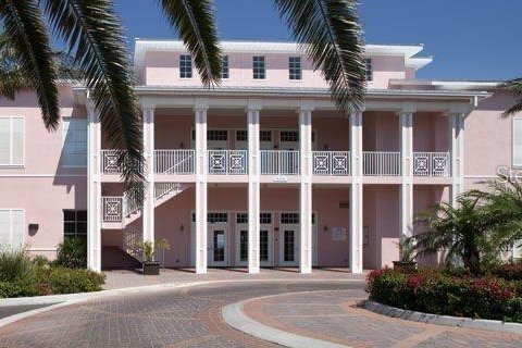 Condo in Saint Petersburg, Florida, 1 bedroom № 2198998 - photo 30
