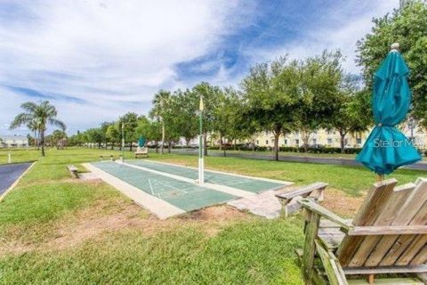 Condo in Saint Petersburg, Florida, 1 bedroom № 2198998 - photo 16