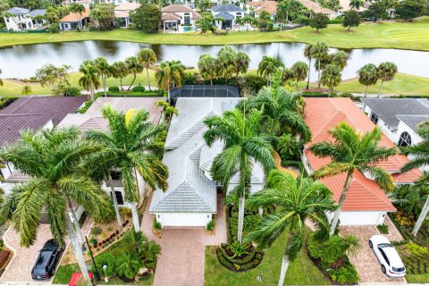 House in Delray Beach, Florida 3 bedrooms, 258.36 sq.m. № 2146548 - photo 29