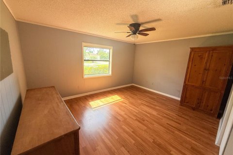 House in Merrit Island, Florida 3 bedrooms, 152.17 sq.m. № 1894328 - photo 11