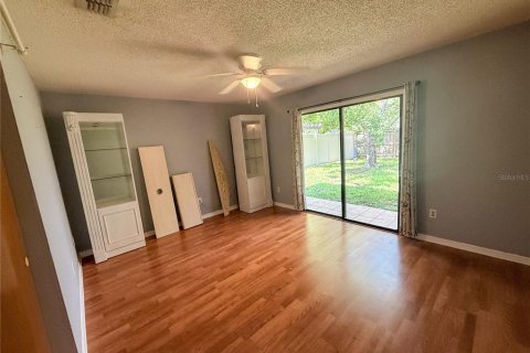 House in Merrit Island, Florida 3 bedrooms, 152.17 sq.m. № 1894328 - photo 14