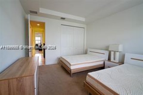 Touwnhouse à louer à Doral, Floride: 3 chambres, 226.5 m2 № 1948838 - photo 30