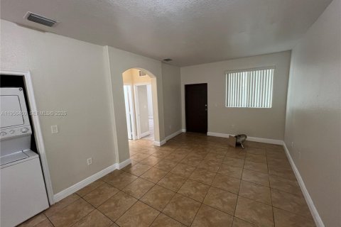 Condo in Homestead, Florida, 3 bedrooms  № 2012072 - photo 18