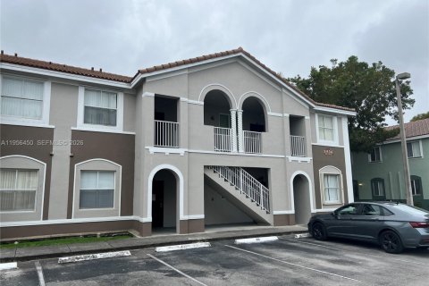 Condo in Homestead, Florida, 3 bedrooms  № 2012072 - photo 2