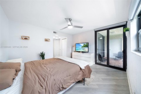 Купить кондоминиум в Плантация, Флорида 2 спальни, 88.26м2, № 2011972 - фото 9