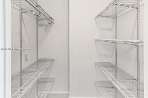 Купить кондоминиум в Авентура, Флорида 1 спальня, 99.03м2, № 1981188 - фото 15