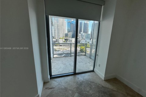 Condominio en alquiler en Miami, Florida, 3 dormitorios, 99.87 m2 № 2057321 - foto 24