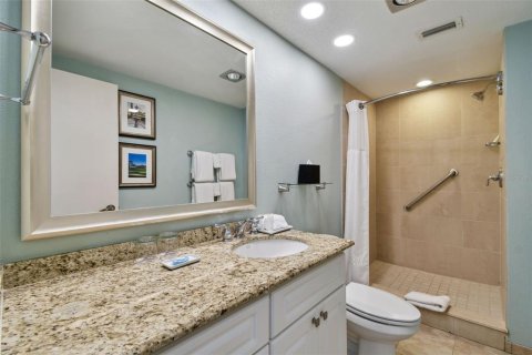 Condo in Palm Harbor, Florida, 2 bedrooms  № 1593599 - photo 28