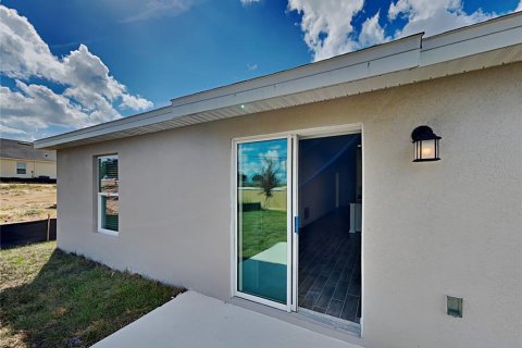 House in Haines City, Florida 3 bedrooms, 144.46 sq.m. № 2224786 - photo 14