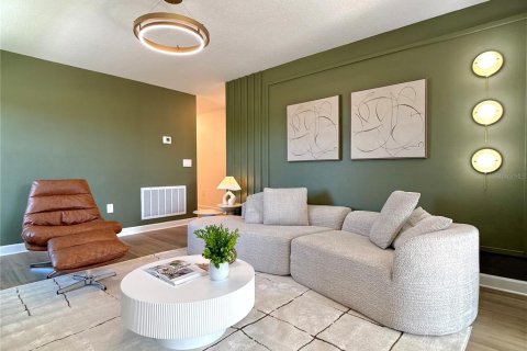 Casa en venta en Kissimmee, Florida, 5 dormitorios, 220.18 m2 № 2420164 - foto 23