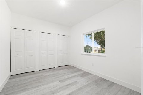 Villa ou maison à vendre à Clermont, Floride: 3 chambres, 131.27 m2 № 2134792 - photo 16