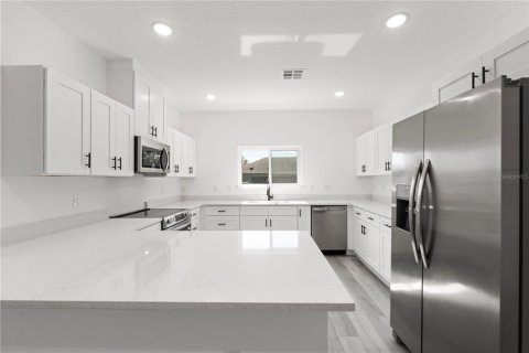 Villa ou maison à vendre à Clermont, Floride: 3 chambres, 131.27 m2 № 2134792 - photo 7