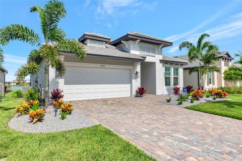 Casa en venta en Bradenton, Florida, 4 dormitorios, 203.92 m2 № 1776548 - foto 1