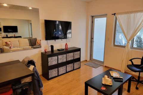 Copropriété à vendre à Miami Beach, Floride: 1 chambre, 31.31 m2 № 1985255 - photo 5