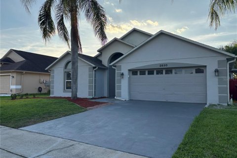Villa ou maison à vendre à Oviedo, Floride: 4 chambres, 186.36 m2 № 2424102 - photo 2