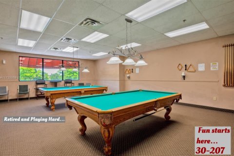 Condo in Pembroke Pines, Florida, 2 bedrooms  № 1811570 - photo 5