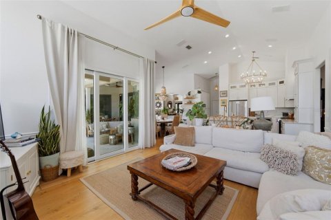 Villa ou maison à vendre à Tarpon Springs, Floride: 3 chambres, 185.53 m2 № 2345014 - photo 26