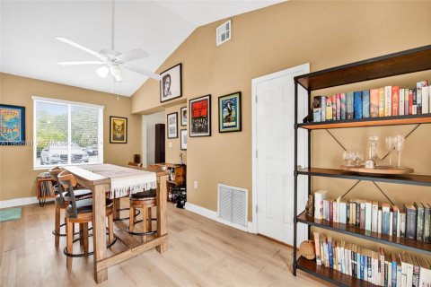 Casa en venta en Fort Lauderdale, Florida, 3 dormitorios, 118.36 m2 № 2008567 - foto 29