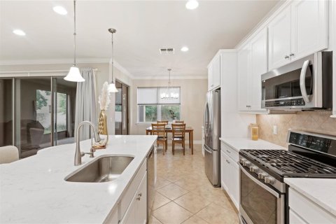 House in Orlando, Florida 3 bedrooms, 254.92 sq.m. № 1772277 - photo 17