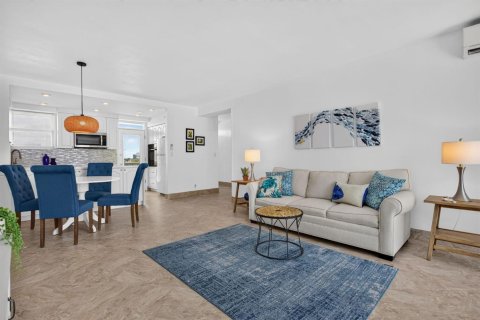 Copropriété à vendre à Fort Lauderdale, Floride: 1 chambre, 74.79 m2 № 2353034 - photo 8