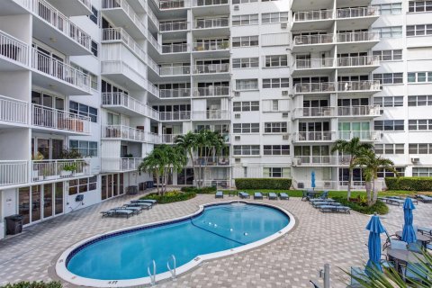 Copropriété à vendre à Fort Lauderdale, Floride: 1 chambre, 74.79 m2 № 2353034 - photo 21