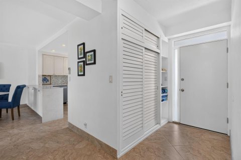 Copropriété à vendre à Fort Lauderdale, Floride: 1 chambre, 74.79 m2 № 2353034 - photo 15